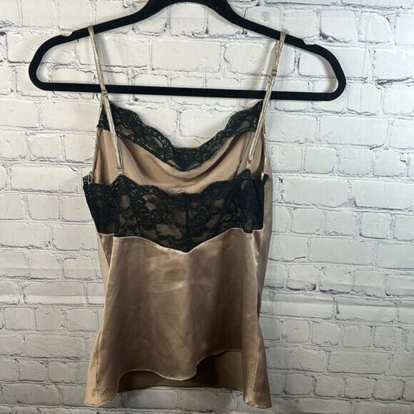 Tops - 🌟Vintage Champagne Colored Top with Black Lace Detail - Size Extra Small
